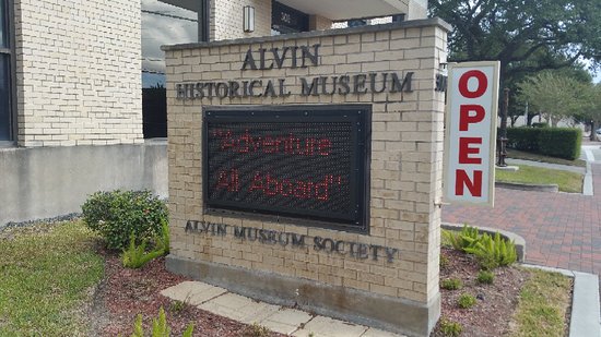 moving in alvin